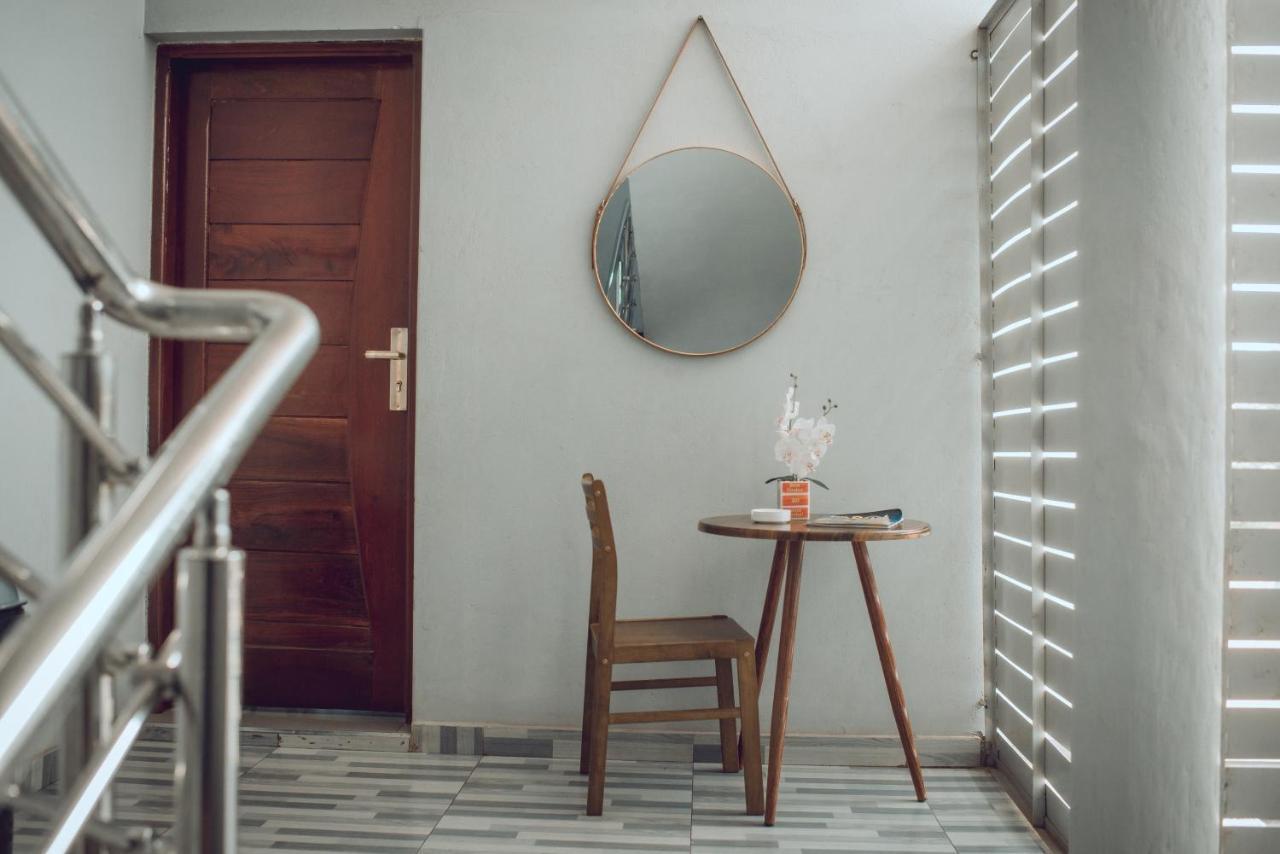 40 40 Accommodation Matola Luaran gambar