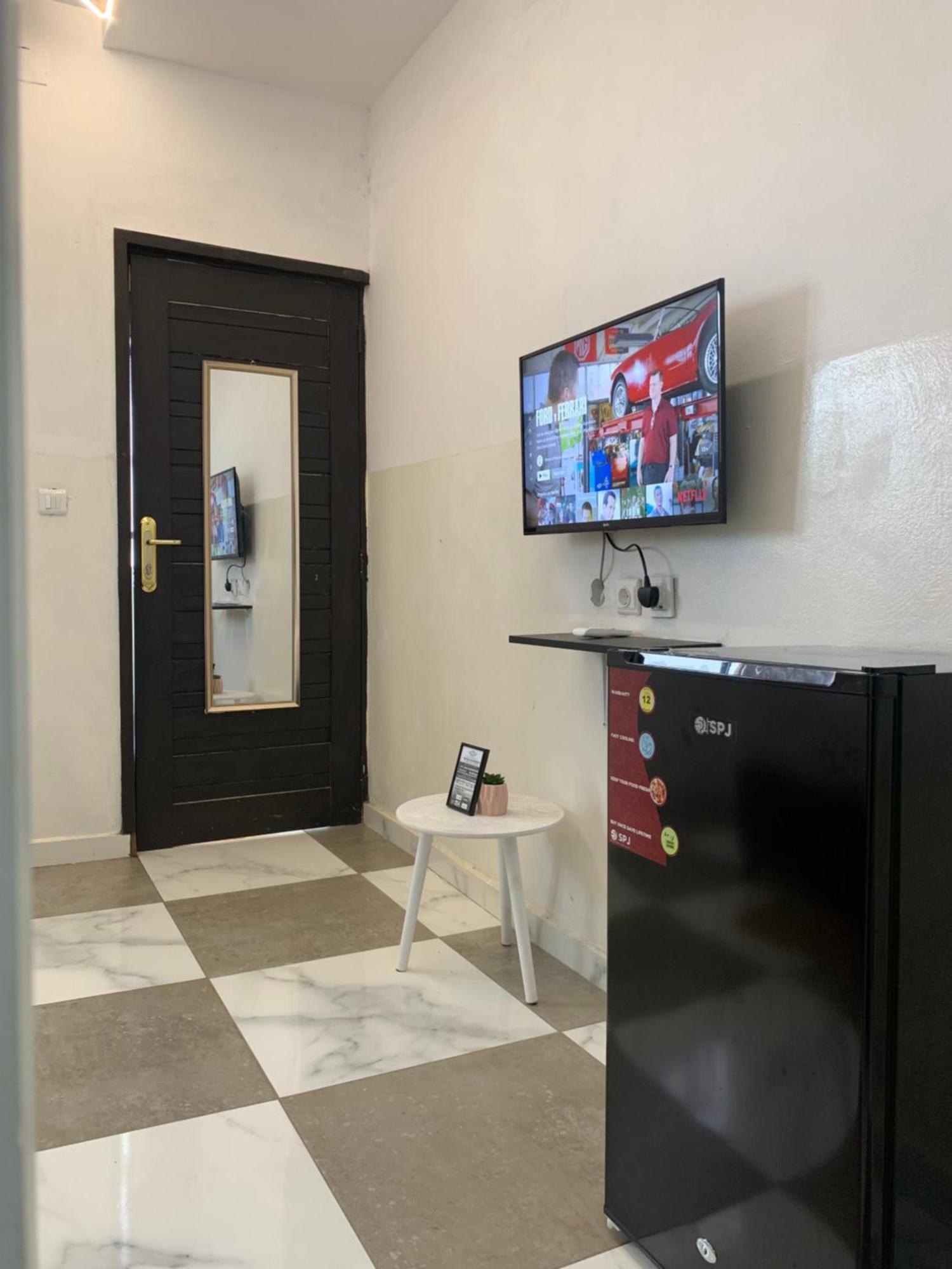 40 40 Accommodation Matola Luaran gambar