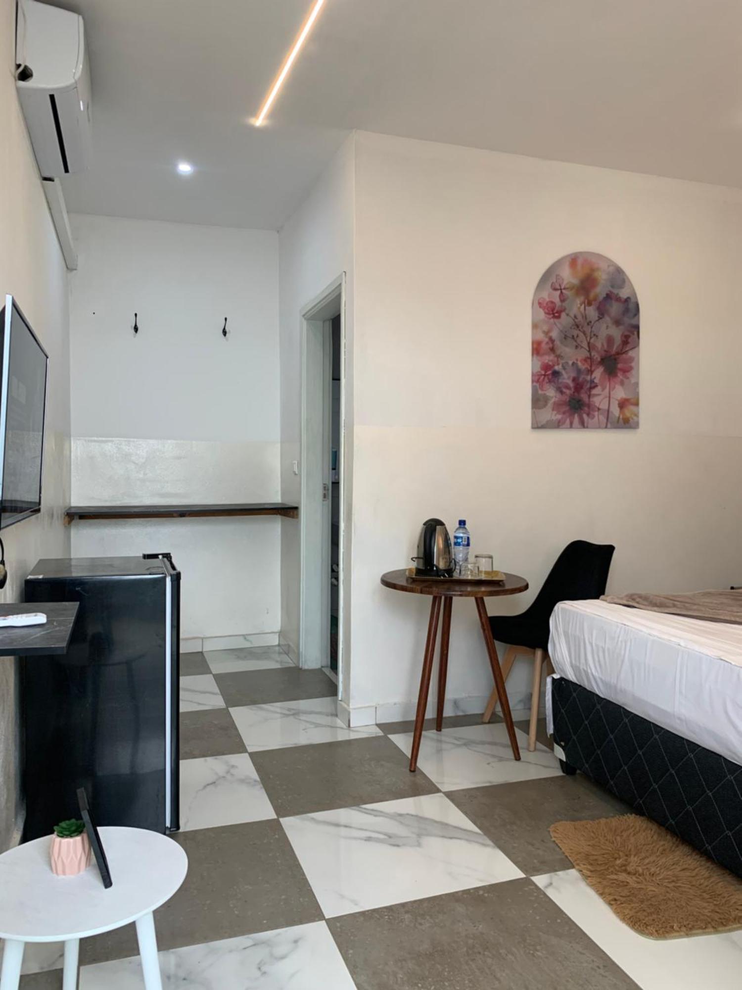 40 40 Accommodation Matola Luaran gambar