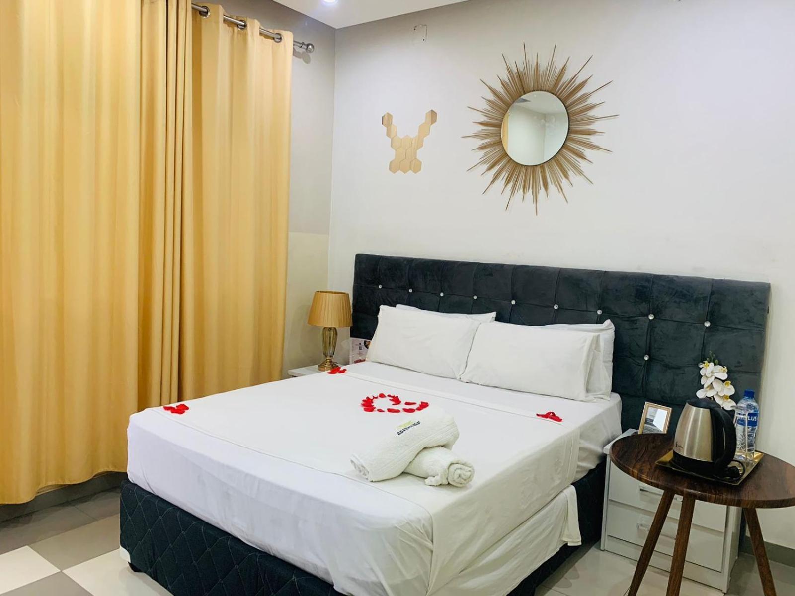 40 40 Accommodation Matola Luaran gambar